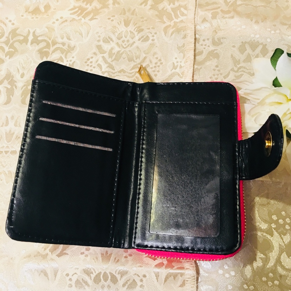 Turkish Wallet - Picture 2 of 4